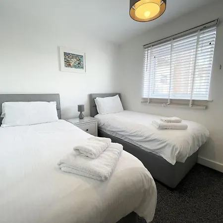 33 Ocean One *